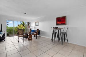 505 Spencer Drive 208, West Palm Beach, FL 33409 - MLS#R11122365