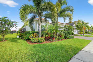 4639 Pumello Drive, The Acreage, FL 33470 - MLS#R11122367