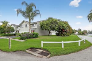 5420 Pointe Villa Drive A, Lighthouse Point, FL 33064 Sold 10/10/25