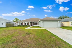 517 SW Cherryhill Road, Port Saint Lucie, FL 34953 - MLS#R11122390