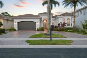 320 Charroux Drive, Palm Beach Gardens, FL 33410 - MLS#R11122393