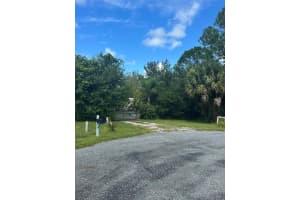 5710 E Tangerine Lane, Okeechobee, Fl 34972, Okeechobee