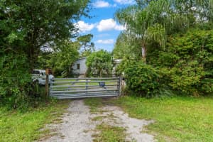 5710 E Tangerine Lane, Okeechobee, FL 34972 - MLS#R11122407