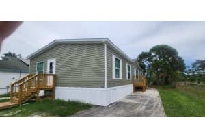 7951 SE Skylark Avenue, Hobe Sound, FL 33455 - MLS#R11122410