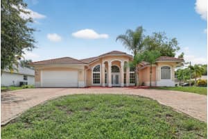 392 SW Kane Avenue, Port Saint Lucie, FL 34953 Sold 11/05/25