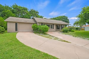 24 Russell Street, Tequesta, FL 33469 Sold 11/17/25