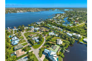 1282 SW Pelican Crescent, Palm City, FL 34990 - MLS#R11122445