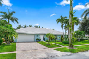 996 Sw Hickory Terrace, Boca Raton