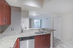 403 S Sapodilla Avenue 302, West Palm Beach, FL 33401 Sold 12/02/25