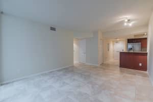 403 S Sapodilla Avenue 302, West Palm Beach, FL 33401 - MLS#R11122473