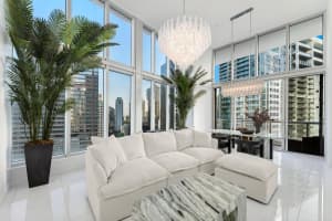 485 Brickell Avenue 2808, Miami