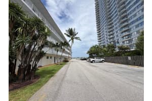 4500 N Flagler Drive D23, West Palm Beach, FL 33407 - MLS#R11122522