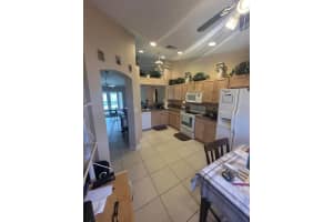 5229 NW North Piper Circle, Port Saint Lucie, FL 34986 - MLS#R11122526