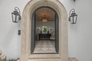 167 Everglade Avenue, Palm Beach, FL 33480 Sold 10/30/25