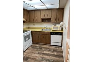 950 S Kanner D-22, Stuart, FL 34994 - MLS#R11122533