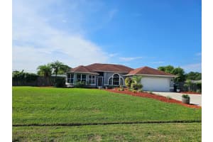 1358 SW Del Rio Boulevard, Port Saint Lucie, FL 34953 - MLS#R11122544