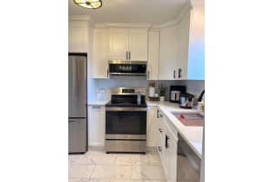 2534 Boundbrook Drive S 124, West Palm Beach