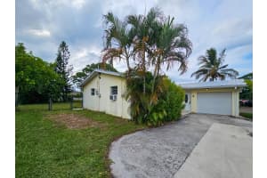 106 NW Curtis Street, Port Saint Lucie, FL 34983 - MLS#R11122572