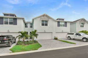 5766 Se Edgewater Circle, Stuart