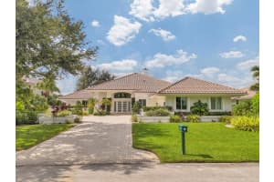 19 Sheldrake Lane, Palm Beach Gardens, FL 33418 - MLS#R11122608