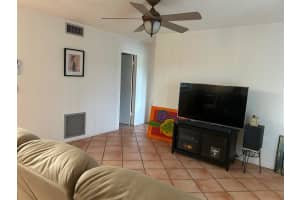 322 Knotty Pine Circle D-2, Greenacres, FL 33463 - MLS#R11122616