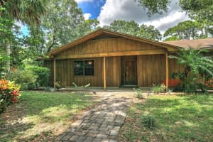 8211 93rd Avenue, Vero Beach, FL 32967 Sold 10/14/25