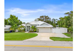 5139 SE Horseshoe Point Road, Stuart, FL 34997 - MLS#R11122686