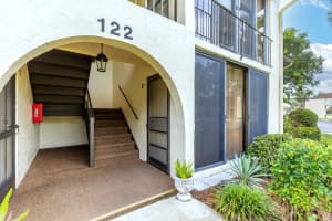 122 Lake Pine Circle B-1, Greenacres, FL 33463 Sold 03/27/26