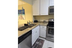 207 Tropic Isle Drive 114, Delray Beach, FL 33483 - MLS#R11122720