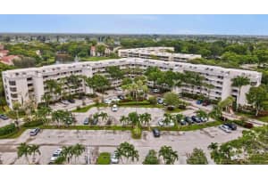 2070 Homewood Boulevard 4100, Delray Beach