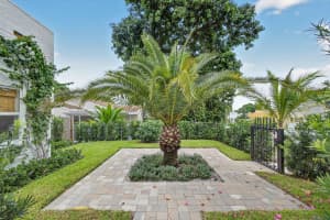 825 34th Street, West Palm Beach, FL 33407 - MLS#R11122728