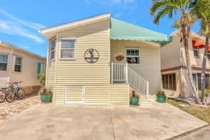 10725 S Ocean Drive 276, Jensen Beach