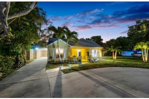 727 Lake Drive, Lantana, FL 33462 - MLS#R11122771