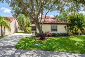 12210 Dartmoor Drive, Wellington, FL 33414 - MLS#R11122781