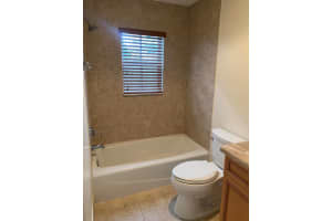 1950 Presidential 2 Way, West Palm Beach, FL 33401 - MLS#R11122832