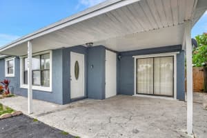 5620 S 38th Street, Greenacres, FL 33463 - MLS#R11122855
