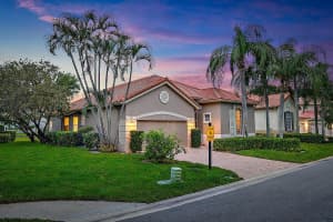 50 Monterey Pointe Drive, Palm Beach Gardens, FL 33418 - MLS#R11122856