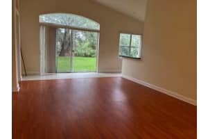 6211 Arlington Way, Fort Pierce, FL 34951 - MLS#R11122859