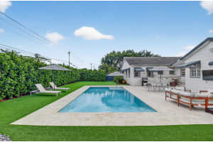 1001 Avon Road, West Palm Beach, FL 33401 - MLS#R11122869