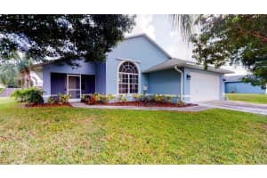 359 SW Duxbury Avenue, Port Saint Lucie, FL 34983 - MLS#R11122875