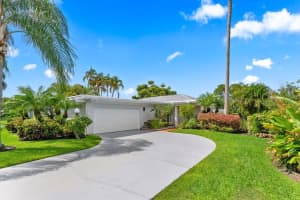 6689 Eastpointe Pines Street, Palm Beach Gardens, FL 33418 - MLS#R11122882