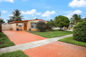 577 Tallulah Road, Lake Worth, FL 33462 Sold 10/17/25