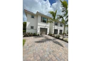 6737 Broadwater Lane, Lake Worth