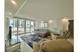3546 S South Ocean Boulevard 405, South Palm Beach, FL 33480 - MLS#R11122913
