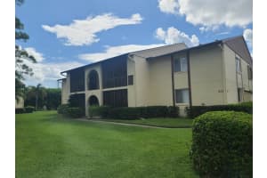 317 Knotty Pine Circle A-2, Greenacres, Fl 33463, Greenacres