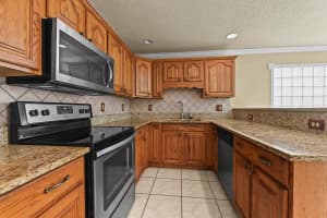 12207 Brisbane Lane, Wellington, FL 33414 Sold 10/30/25