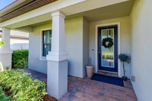 719 SE Boboli Way, Port Saint Lucie, FL 34984 - MLS#R11122959