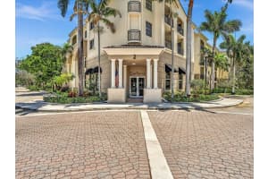 2 Renaissance Way 419, Boynton Beach, FL 33426 - MLS#R11122976