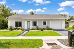 728 NE 9th Avenue, Boynton Beach, FL 33435 - MLS#R11122977