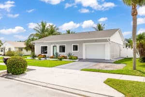 728 NE 9th Avenue, Boynton Beach, FL 33435 - MLS#R11122977